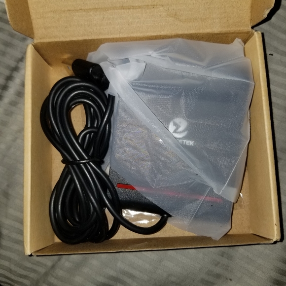 Card reader - Picture 2 of 5